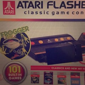 ATARI FLASHBACK 7 classic game console